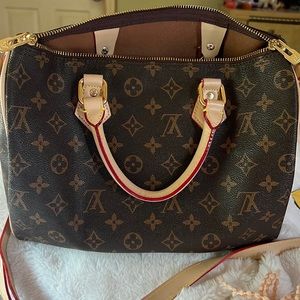 Louis Vuitton speedy